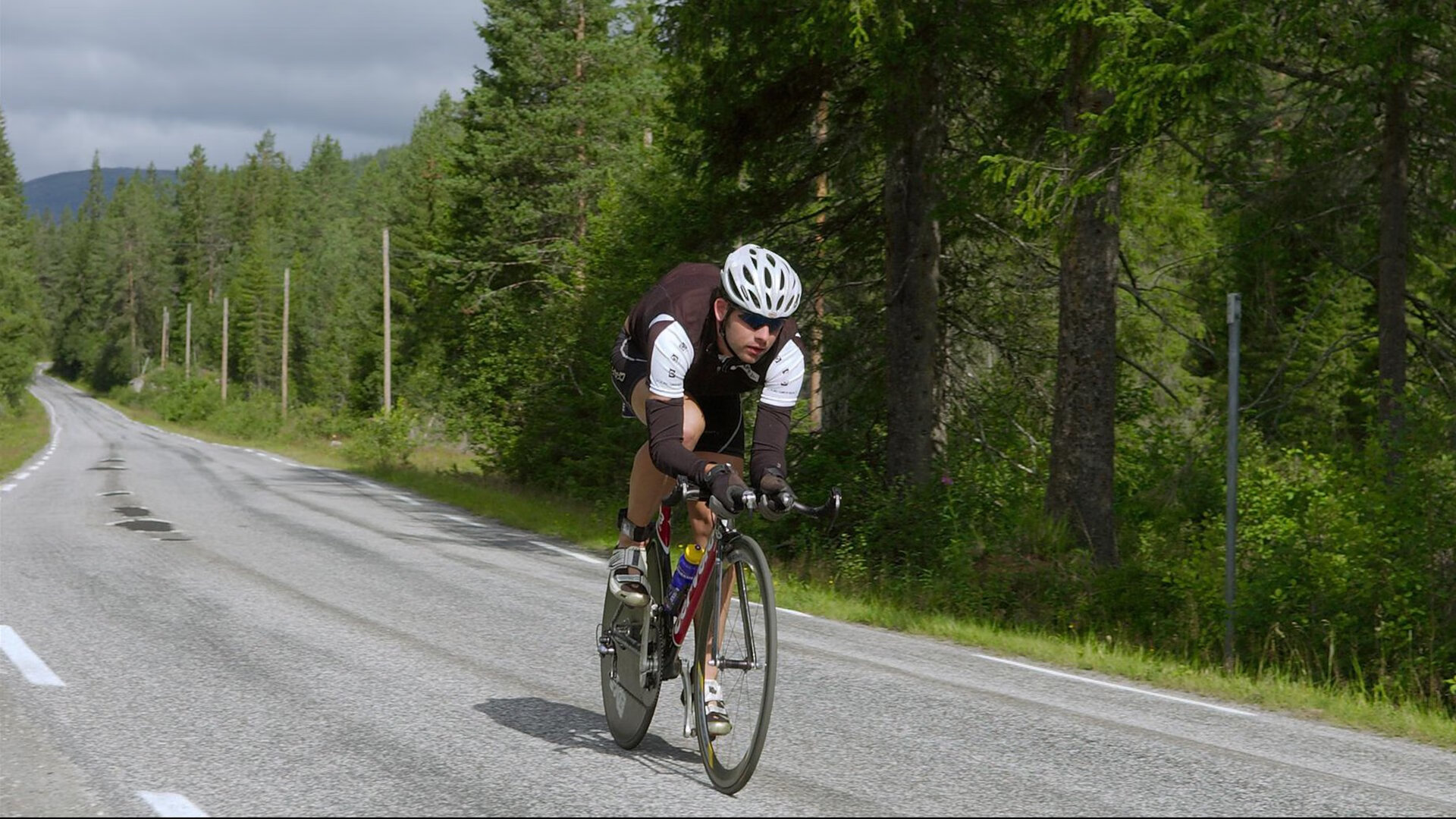 kaiyun.com-水球荷兰女队展现大赛气质，女子水球决赛荷兰