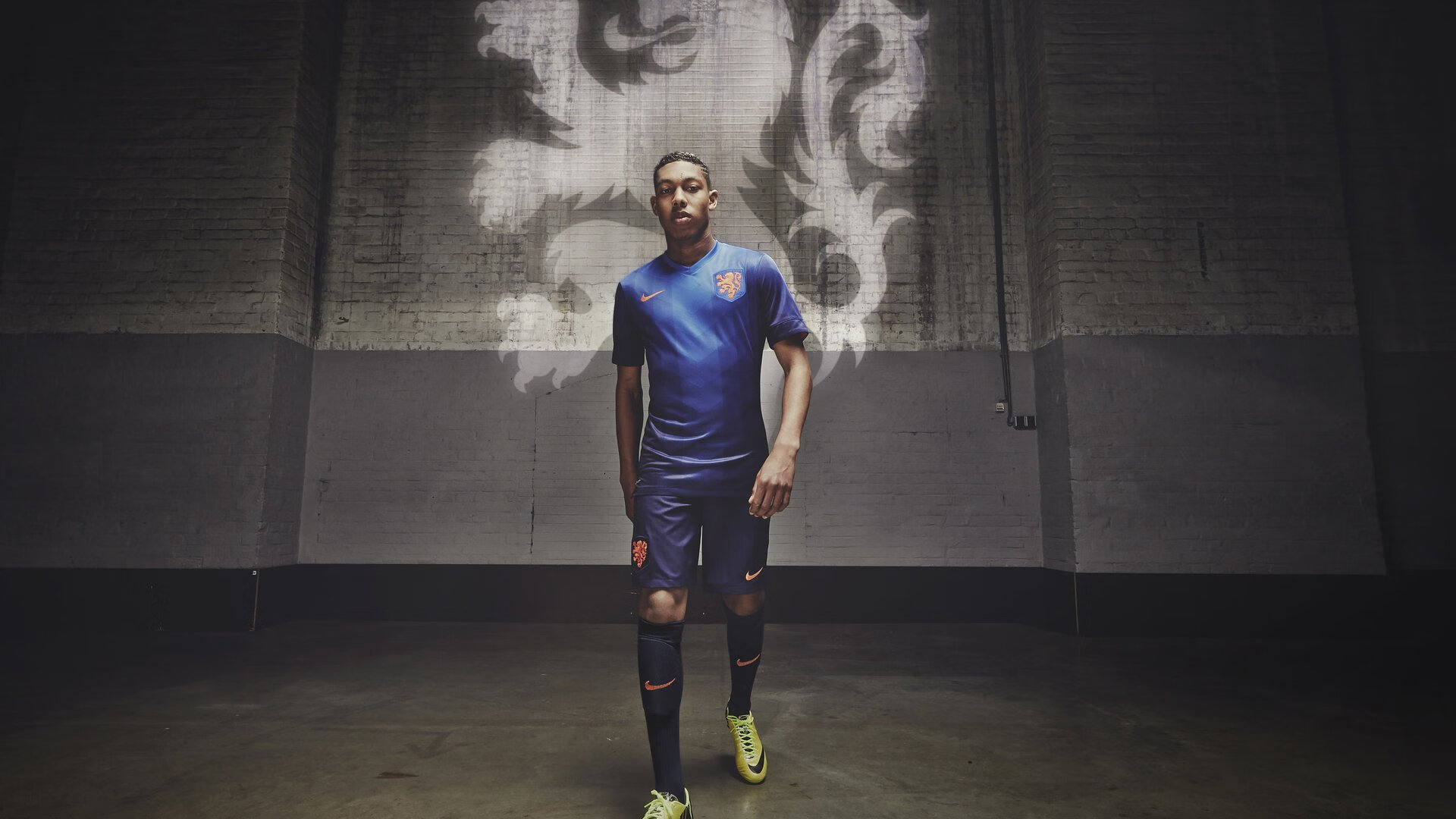 逆境拼搏的“胜利者”：从零开始的伟大旅程，逆境激发拼搏的力量事例